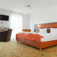 Hotel-Aviva-Karlsruhe-Apartment-TV